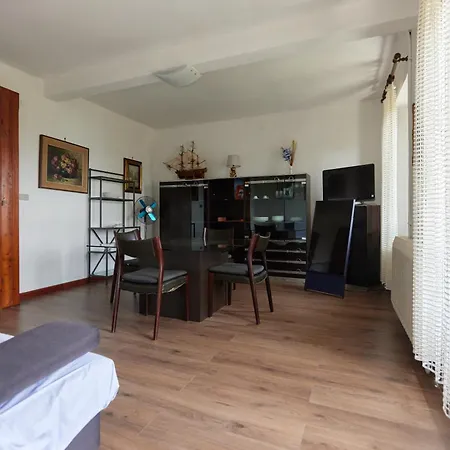 Di Paese - Splendida Vista Maggiore * אוג'ביו