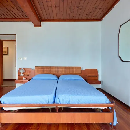 Di Paese - Splendida Vista Maggiore אוג'ביו